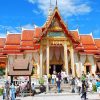 Chùa Wat Chalong biểu tượng văn hóa tour tàu biển