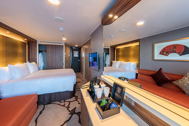 Phòng có ban công sang trọng Deluxe Balcony - Genting Dream