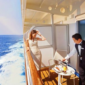 Tham khảo giá dịch vụ trên du thuyền biển 5 sao