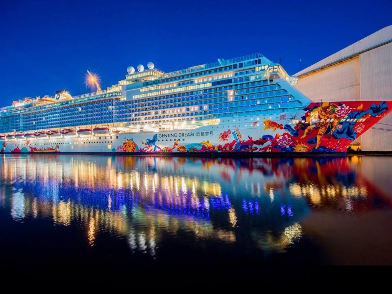 du lịch tàu genting dreams
