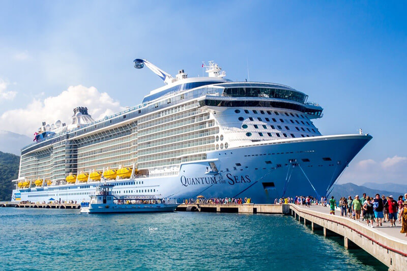 Du thuyền hạng sang Quantum of the Seas