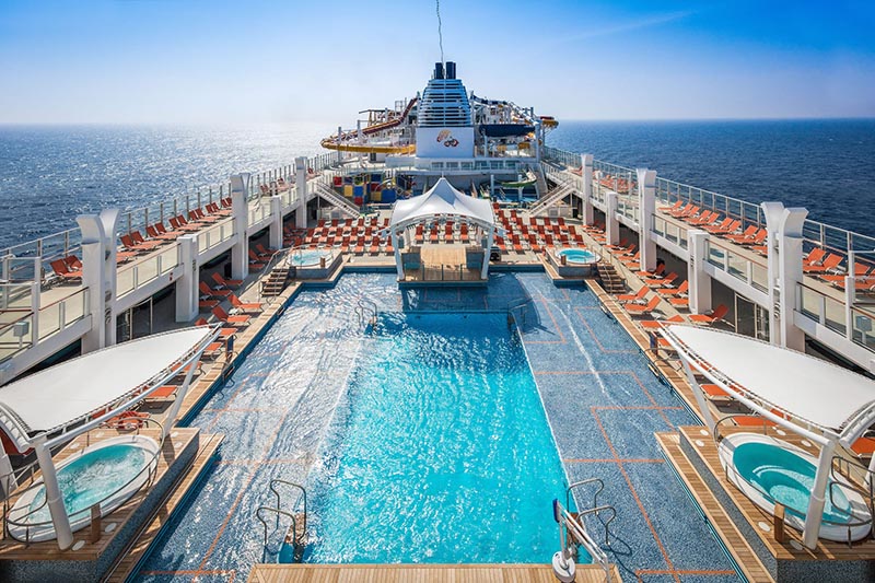 Khám phá bể bơi Parthenon tàu Genting Dream