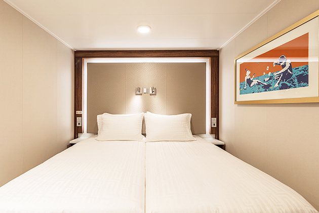 Phòng ngủ tiêu chuẩn Interior - Genting Dream